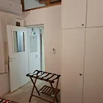 Cecilia Traditional House-suites