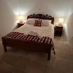 Appartamento Cecilia Traditional House-suites