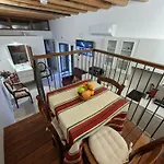 Cecilia Traditional House-suites Appartamento Kalopanagiotis