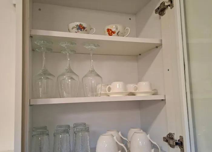 Cecilia Traditional House-suites Kalopanagiotis