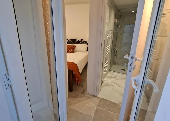 Cecilia Traditional House-suites * Kalopanagiotis