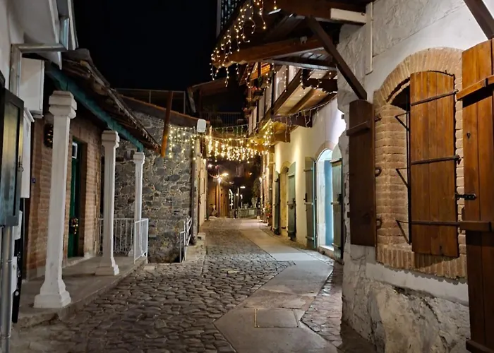 Cecilia Traditional House-suites Appartamento Kalopanagiotis