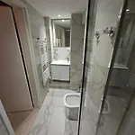 Cecilia Traditional House-suites