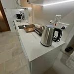 Cecilia Traditional House-suites Apartament *