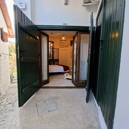 Cecilia Traditional House-suites *