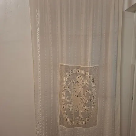 Cecilia Traditional House-suites 公寓