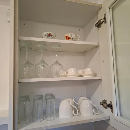 Cecilia Traditional House-suites 卡洛帕尼亚伊奥蒂斯