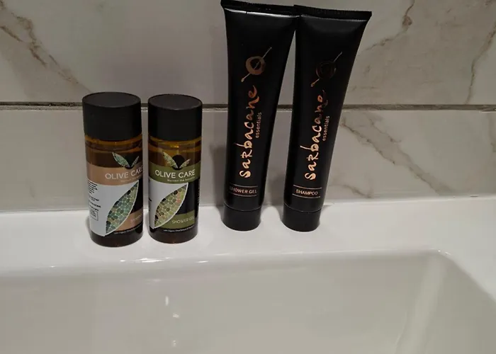 Cecilia Traditional House-suites Apartament *